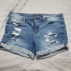 Aeropostale Size 2 Midi Medium Wash Distressed Cuffed Jean Shorts